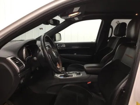 More photos of 2017 Jeep Grand Cherokee Trailhawk at Gregg Young Abrams Chrysler Dodge Jeep Ram, WI