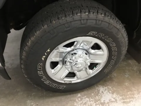 More photos of 2019 Ram 2500 Big Horn at Gregg Young Abrams Chrysler Dodge Jeep Ram, WI