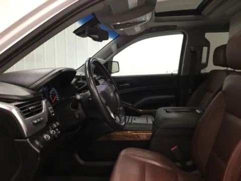 More photos of 2019 Chevrolet Tahoe Premier at Gregg Young Abrams Chrysler Dodge Jeep Ram, WI