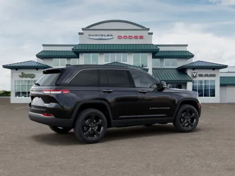 More photos of 2026 Jeep Grand Cherokee Limited at Gregg Young Abrams Chrysler Dodge Jeep Ram, WI