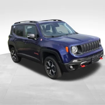 More photos of 2020 Jeep Renegade Trailhawk at Gregg Young Abrams Chrysler Dodge Jeep Ram, WI