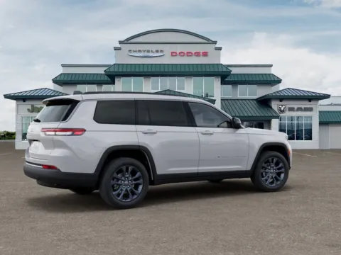More photos of 2026 Jeep Grand Cherokee L at Gregg Young Abrams Chrysler Dodge Jeep Ram, WI