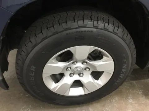 More photos of 2022 Ram 1500 Big Horn/Lone Star at Gregg Young Abrams Chrysler Dodge Jeep Ram, WI