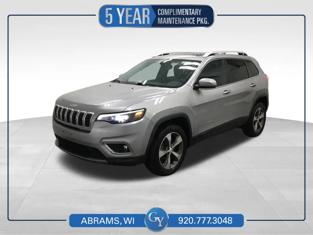 Silver 2019 Jeep Cherokee Limited for sale in Abrams, WI