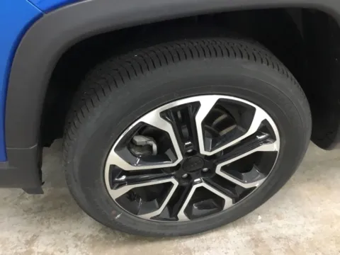 More photos of 2023 Jeep Compass Limited at Gregg Young Abrams Chrysler Dodge Jeep Ram, WI