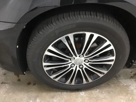 More photos of 2013 Chrysler 300 S at Gregg Young Abrams Chrysler Dodge Jeep Ram, WI