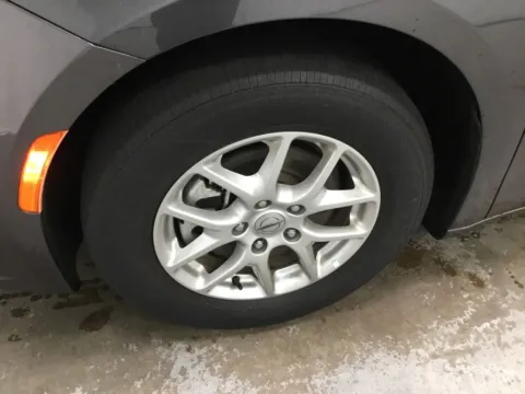 More photos of 2023 Chrysler Pacifica Touring L at Gregg Young Abrams Chrysler Dodge Jeep Ram, WI