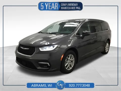Unknown 2023 Chrysler Pacifica Touring L for sale in Abrams, WI