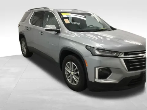 More photos of 2023 Chevrolet Traverse LT at Gregg Young Abrams Chrysler Dodge Jeep Ram, WI