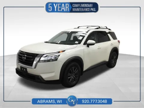 White 2022 Nissan Pathfinder SV for sale in Abrams, WI