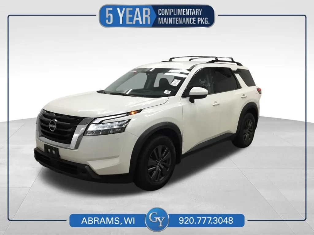 White 2022 Nissan Pathfinder SV for sale in Abrams, WI