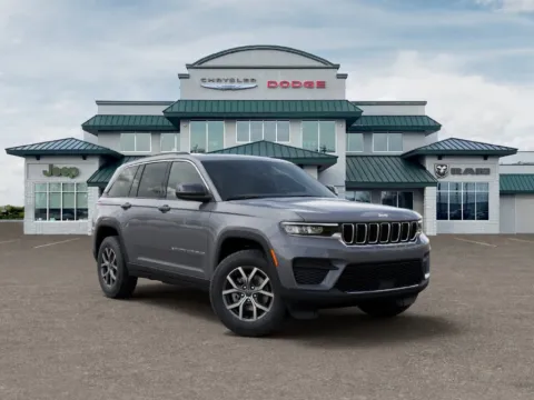 More photos of 2027 Jeep Grand Cherokee Laredo X at Gregg Young Abrams Chrysler Dodge Jeep Ram, WI