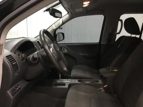 More photos of 2019 Nissan Frontier PRO-4X at Gregg Young Abrams Chrysler Dodge Jeep Ram, WI