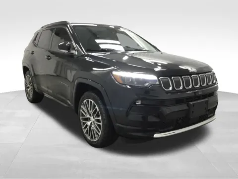 Another view of 2022 Jeep Compass Limited for sale in Abrams, WI at Gregg Young Abrams Chrysler Dodge Jeep Ram
