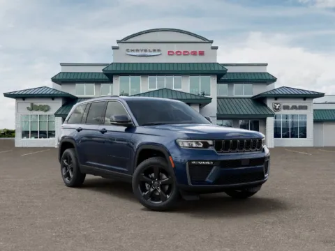 More photos of 2027 Jeep Grand Cherokee Limited at Gregg Young Abrams Chrysler Dodge Jeep Ram, WI