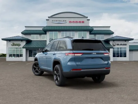 More photos of 2026 Jeep Grand Cherokee Limited at Gregg Young Abrams Chrysler Dodge Jeep Ram, WI