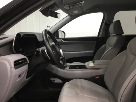 More photos of 2024 Hyundai Palisade SEL at Gregg Young Abrams Chrysler Dodge Jeep Ram, WI