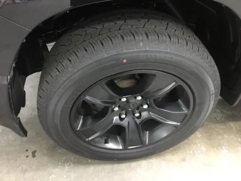 More photos of 2023 Ram 1500 Big Horn/Lone Star at Gregg Young Abrams Chrysler Dodge Jeep Ram, WI