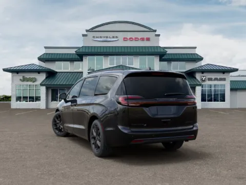 Another view of 2027 Chrysler Pacifica Limited for sale in Abrams, WI at Gregg Young Abrams Chrysler Dodge Jeep Ram