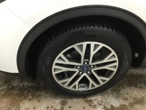 More photos of 2020 Ford Escape SEL at Gregg Young Abrams Chrysler Dodge Jeep Ram, WI
