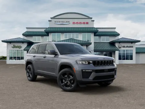 More photos of 2027 Jeep Grand Cherokee Limited at Gregg Young Abrams Chrysler Dodge Jeep Ram, WI