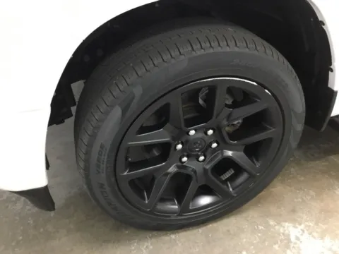 More photos of 2023 Ram 1500 Laramie at Gregg Young Abrams Chrysler Dodge Jeep Ram, WI