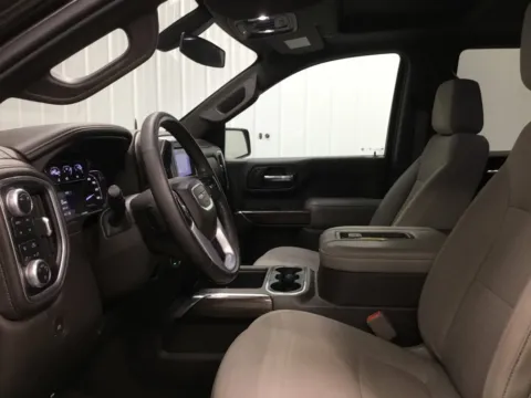 More photos of 2019 GMC Sierra 1500 Elevation at Gregg Young Abrams Chrysler Dodge Jeep Ram, WI