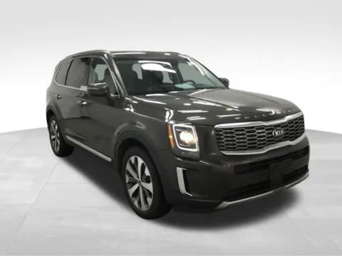 Another view of 2020 Kia Telluride S for sale in Abrams, WI at Gregg Young Abrams Chrysler Dodge Jeep Ram