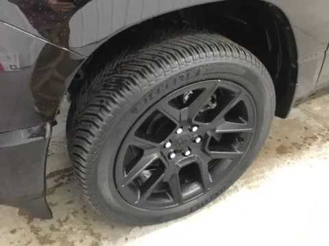 More photos of 2024 Ram 1500 Laramie at Gregg Young Abrams Chrysler Dodge Jeep Ram, WI