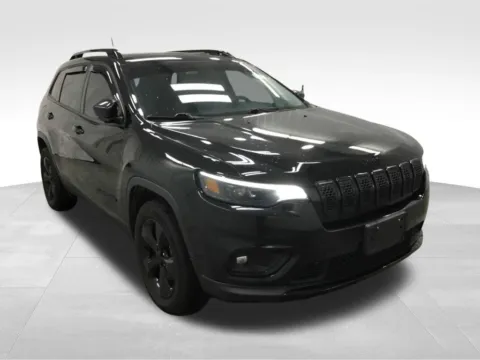 Another view of 2022 Jeep Cherokee Latitude Lux for sale in Abrams, WI at Gregg Young Abrams Chrysler Dodge Jeep Ram