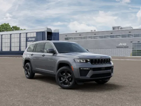 More photos of 2027 Jeep Grand Cherokee L Limited at Gregg Young Abrams Chrysler Dodge Jeep Ram, WI