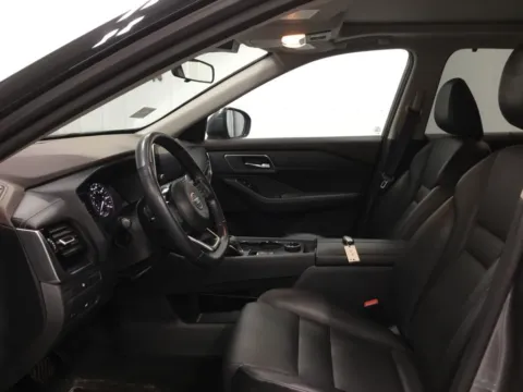 More photos of 2021 Nissan Rogue SV at Gregg Young Abrams Chrysler Dodge Jeep Ram, WI