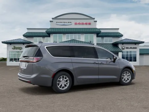 More photos of 2025 Chrysler Pacifica Select at Gregg Young Abrams Chrysler Dodge Jeep Ram, WI