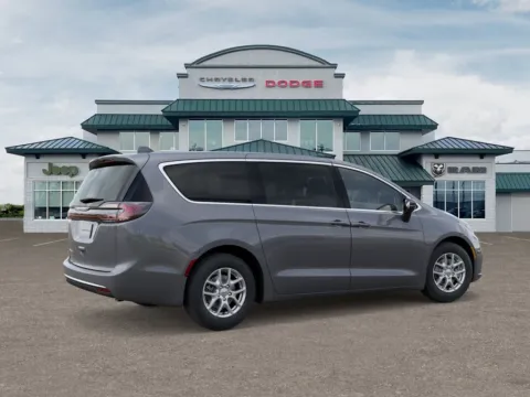 More photos of 2025 Chrysler Pacifica Select at Gregg Young Abrams Chrysler Dodge Jeep Ram, WI