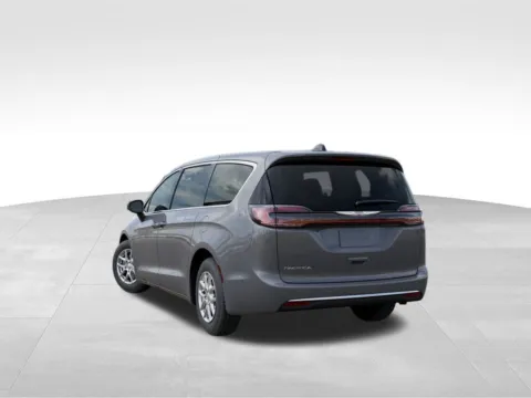 More photos of 2025 Chrysler Pacifica Select at Gregg Young Abrams Chrysler Dodge Jeep Ram, WI