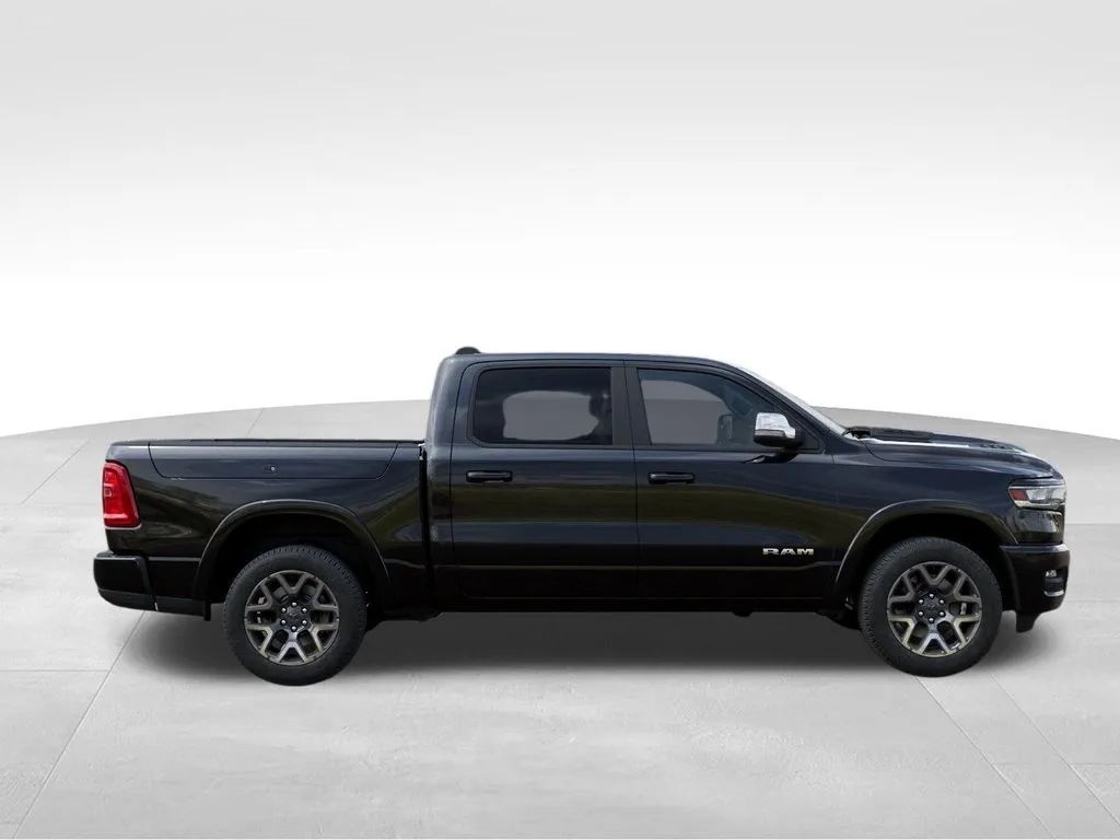2026 RAM Ram 1500 Pickup Laramie - Photo 23