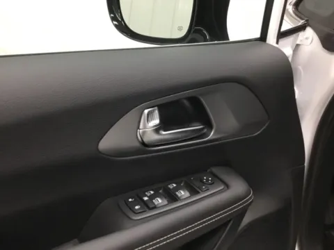 More photos of 2026 Chrysler Voyager LX at Gregg Young Abrams Chrysler Dodge Jeep Ram, WI
