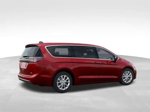 More photos of 2026 Chrysler Pacifica Select at Gregg Young Abrams Chrysler Dodge Jeep Ram, WI
