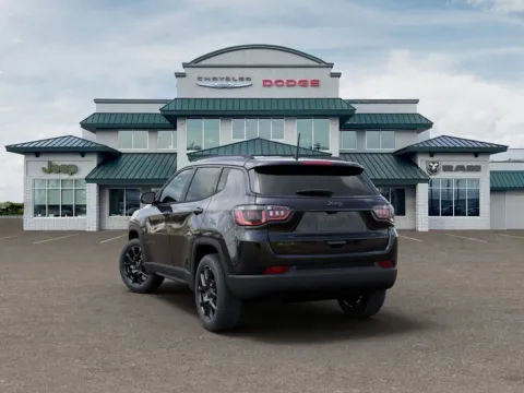 More photos of 2026 Jeep Compass Latitude at Gregg Young Abrams Chrysler Dodge Jeep Ram, WI