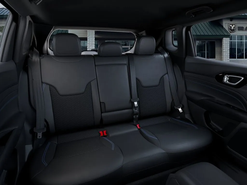 2026 Jeep Compass Altitude Special Edition - Photo 18