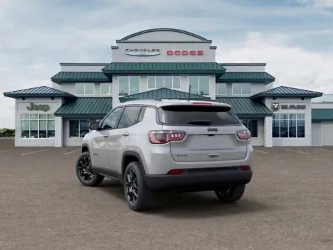 More photos of 2026 Jeep Compass Latitude at Gregg Young Abrams Chrysler Dodge Jeep Ram, WI