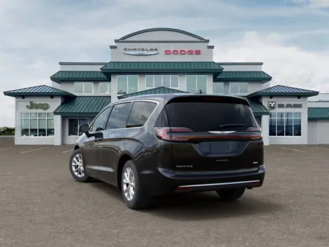 More photos of 2026 Chrysler Pacifica Select at Gregg Young Abrams Chrysler Dodge Jeep Ram, WI
