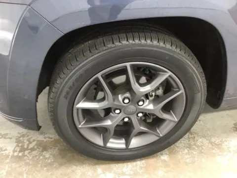 More photos of 2020 Jeep Grand Cherokee Limited X at Gregg Young Abrams Chrysler Dodge Jeep Ram, WI