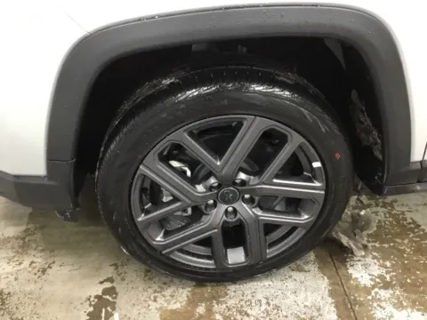 More photos of 2026 Jeep Compass Limited at Gregg Young Abrams Chrysler Dodge Jeep Ram, WI