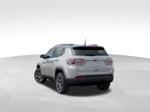More photos of 2026 Jeep Compass Limited at Gregg Young Abrams Chrysler Dodge Jeep Ram, WI