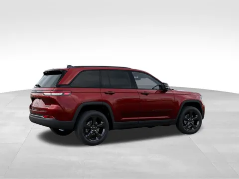 More photos of 2025 Jeep Grand Cherokee Limited at Gregg Young Abrams Chrysler Dodge Jeep Ram, WI