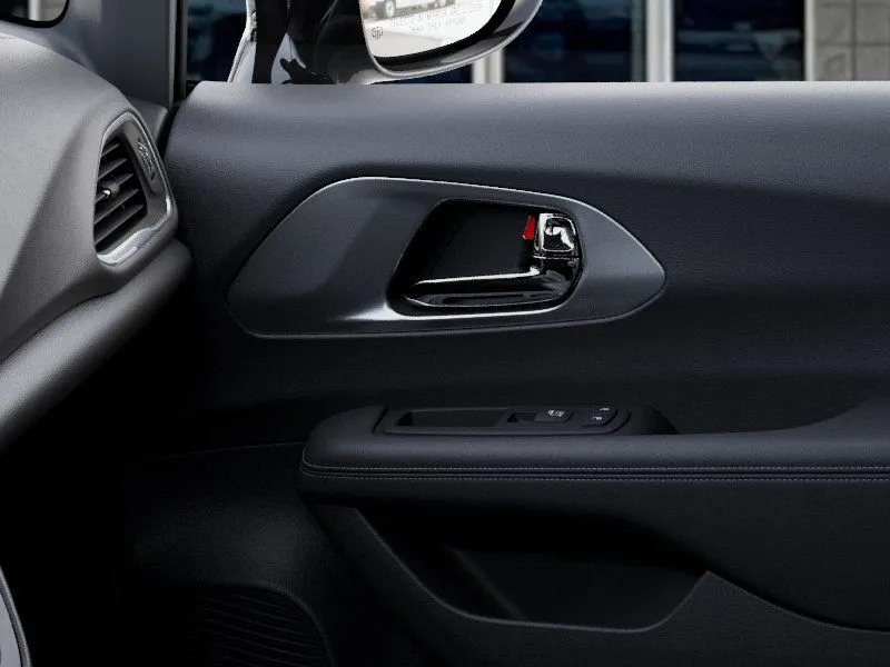 2026 Chrysler Voyager LX - Photo 25