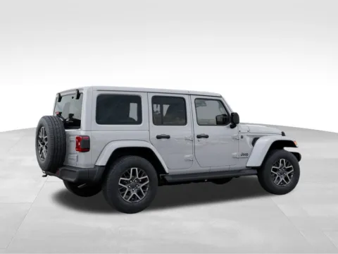 More photos of 2025 Jeep Wrangler Sahara at Gregg Young Abrams Chrysler Dodge Jeep Ram, WI