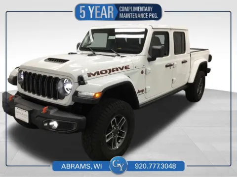 White 2025 Jeep Gladiator Mojave for sale in Abrams, WI