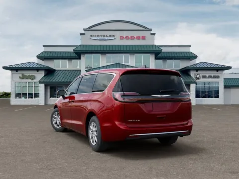More photos of 2025 Chrysler Pacifica Select at Gregg Young Abrams Chrysler Dodge Jeep Ram, WI